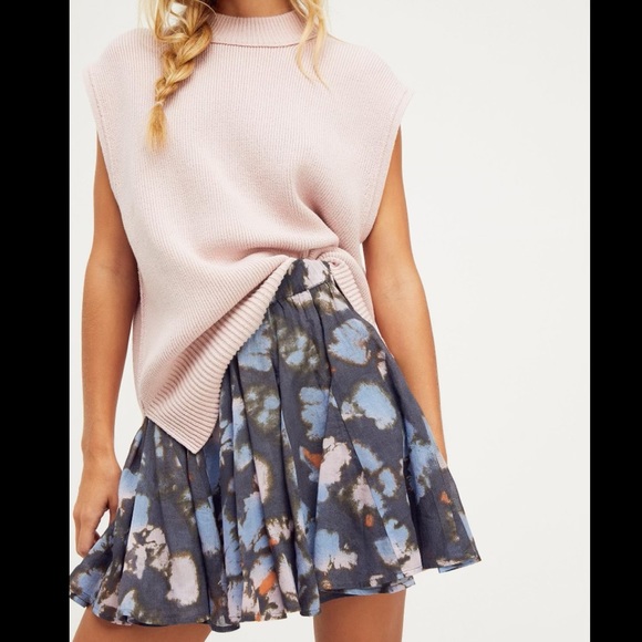 FREE PEOPLE “Sway My Way” Pull On Skirt in “Dark Combo” Print - Picture 8 of 9